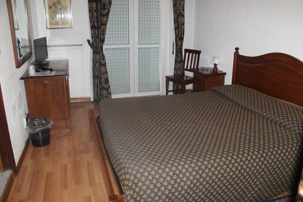 Albergo Vittoria Ovada Room photo